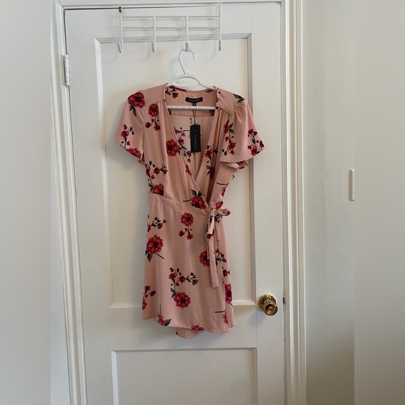 Dynamite Dresses & Skirts - Dynamite size medium